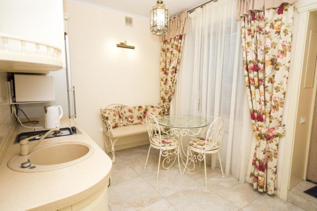 Provence Deribasivska Apartment Odessa Esterno foto